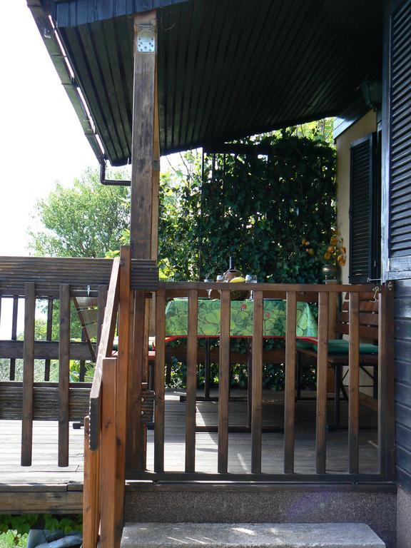 Charismatic Garden Cottage With Sea View Локва-Рогозница Экстерьер фото