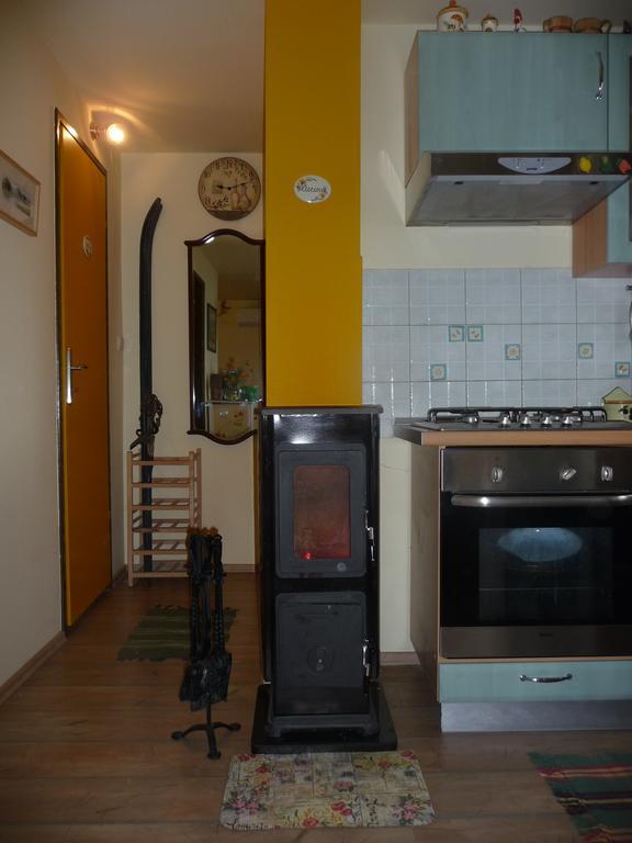 Charismatic Garden Cottage With Sea View Локва-Рогозница Экстерьер фото